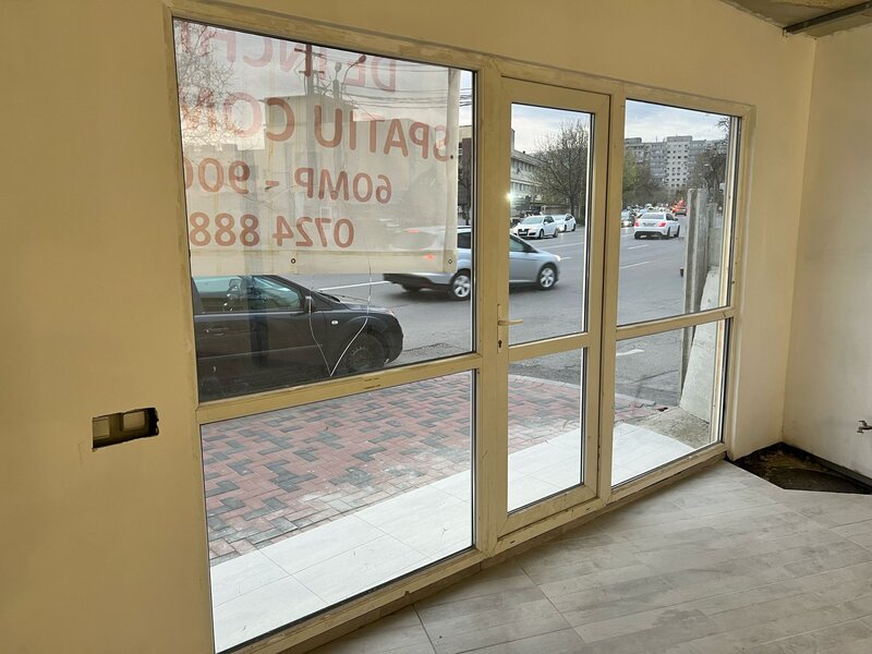 Bobocica, Auchan Vitan, Bucuresti,