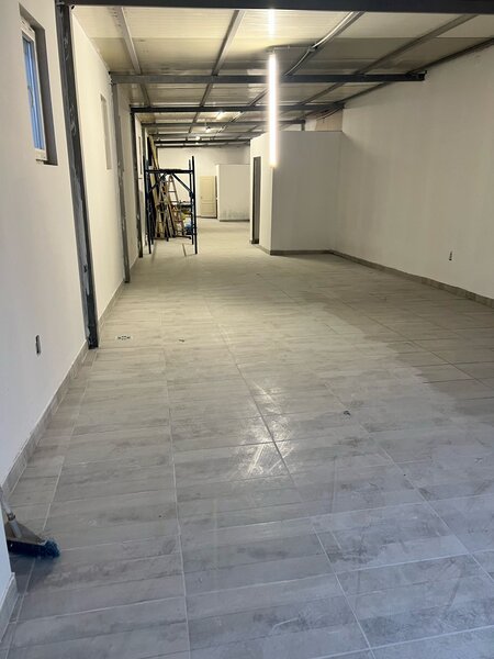 Bobocica, Auchan Vitan, Bucuresti,