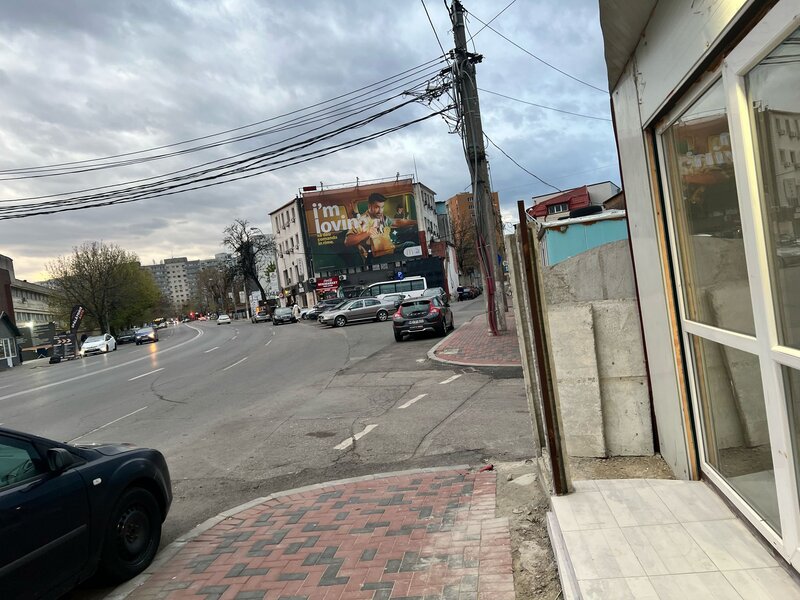 Bobocica, Auchan Vitan, Bucuresti,